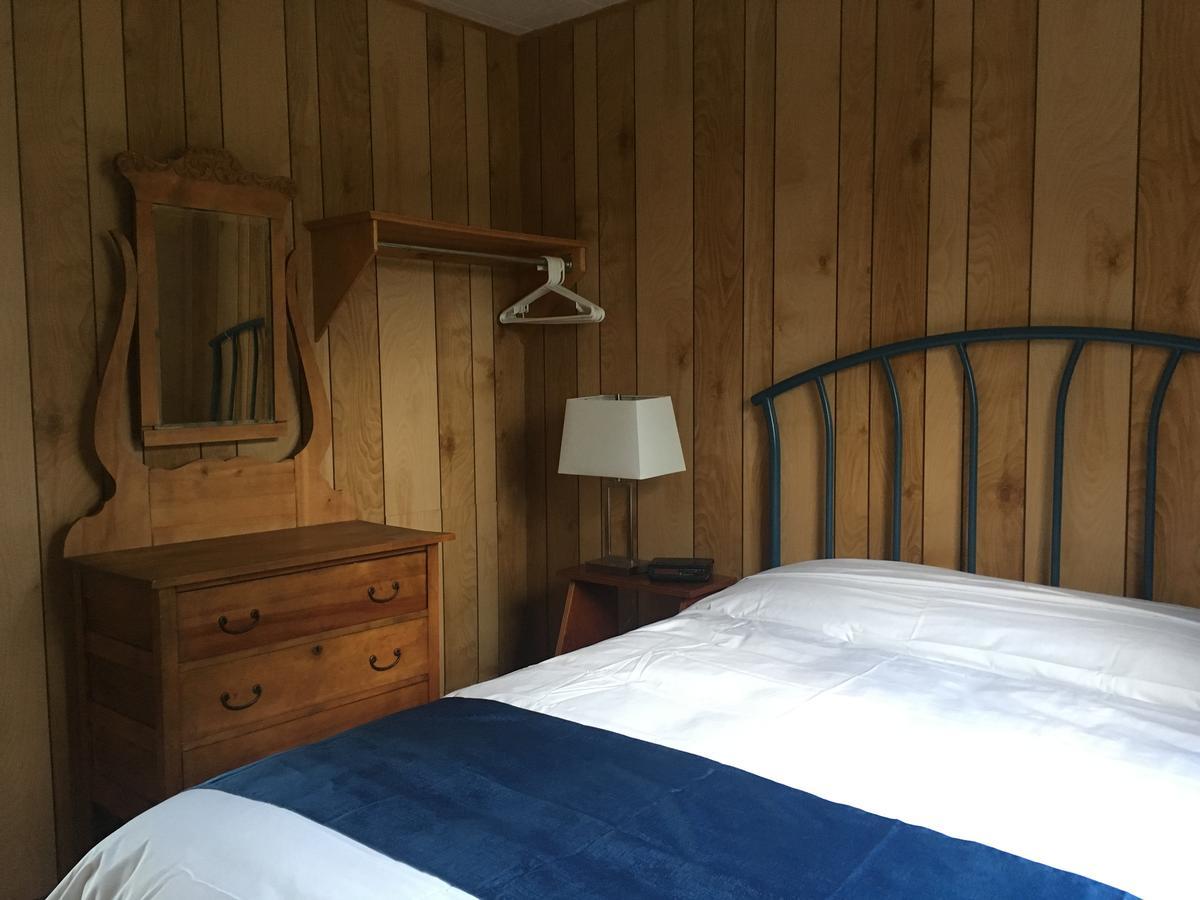 Wingspread Cottages Stanley Bridge Екстериор снимка