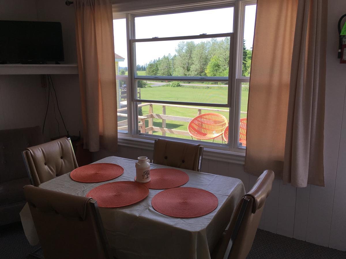 Wingspread Cottages Stanley Bridge Екстериор снимка