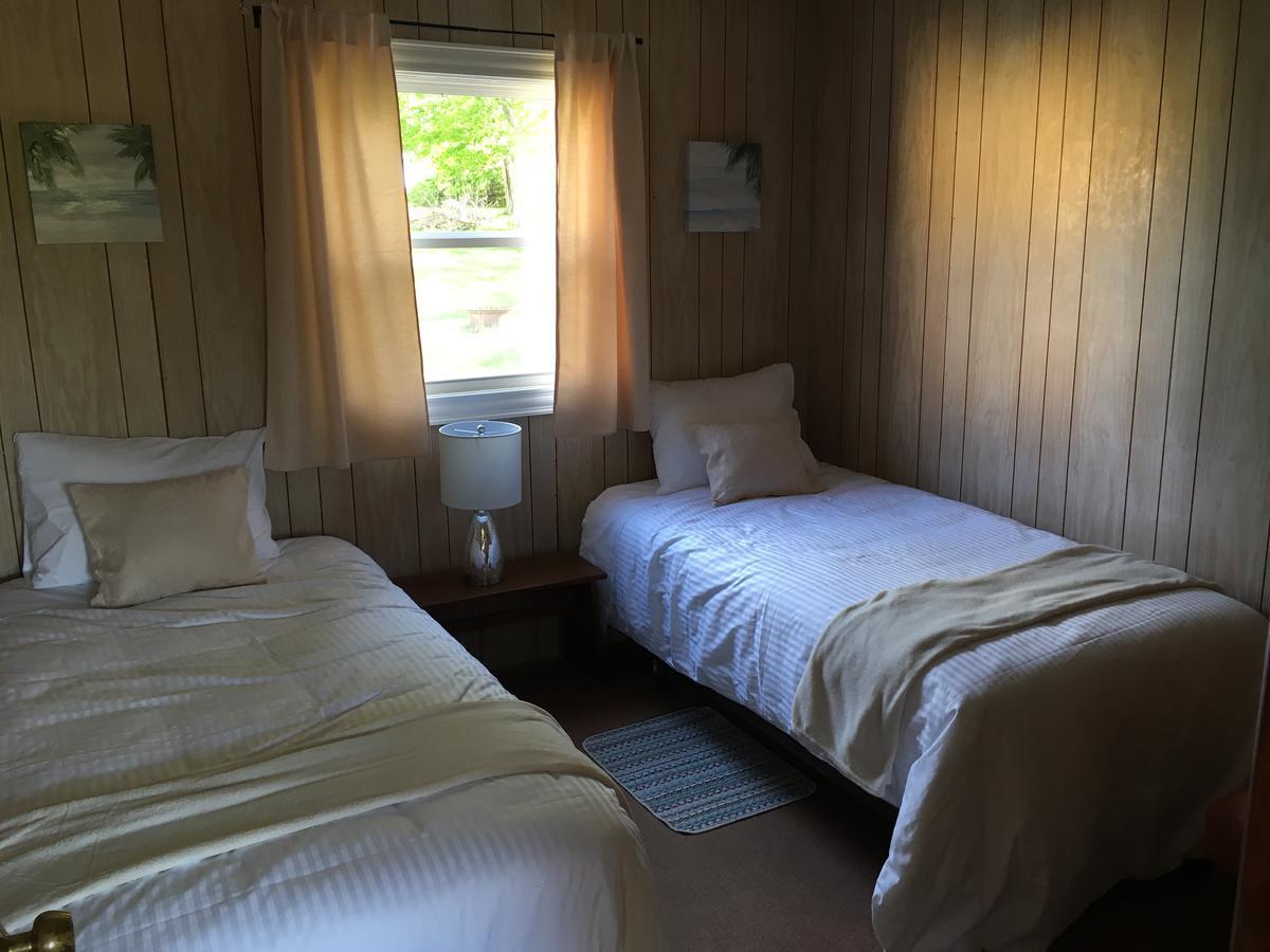 Wingspread Cottages Stanley Bridge Екстериор снимка