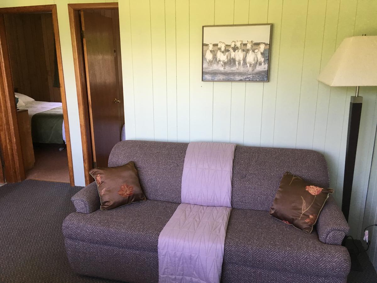 Wingspread Cottages Stanley Bridge Екстериор снимка